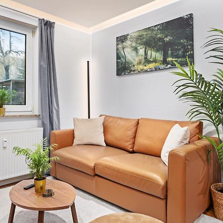 Edler Wohnraum Noble Stadtoase Mit Boxspringbett, Kaffeevollautomat, Lift & Parkplatz Chemnitz Exterior photo